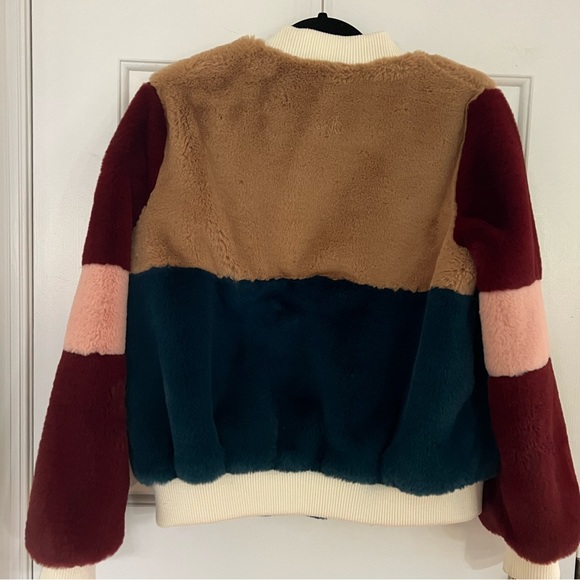 SHACI Bomber Style Faux Fur Jacket - Picture 4 of 5